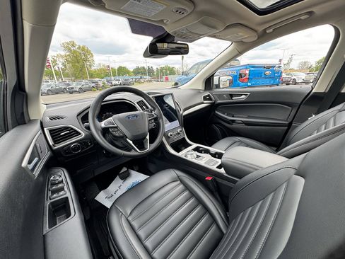 Used 2024 Ford Edge SEL w/ Convenience Package AWD/4WD image 28
