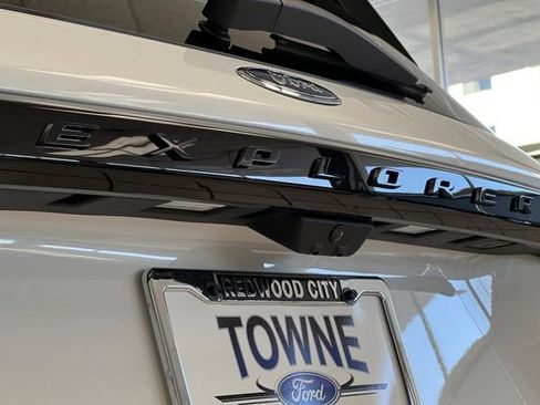 New 2026 Ford Explorer Platinum w/ LUX Leather Package image 27