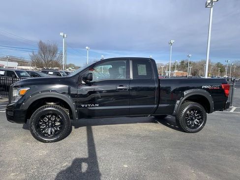 Used 2021 Nissan Titan S w/ Accessory Utility Package image 5
