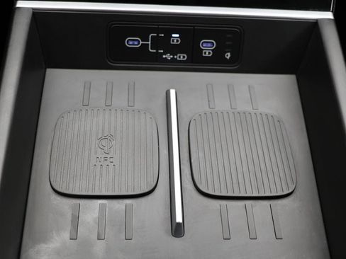 Used 2025 Hyundai Santa Fe SEL image 23