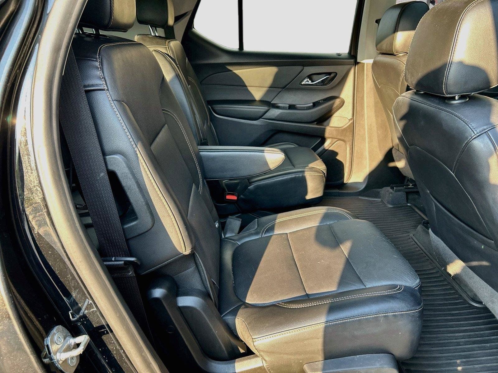 Used 2019 Chevrolet Traverse Premier w/ Driver Confidence II Package FWD image 23