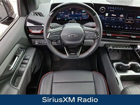 Used 2024 Chevrolet Silverado EV RST image 3