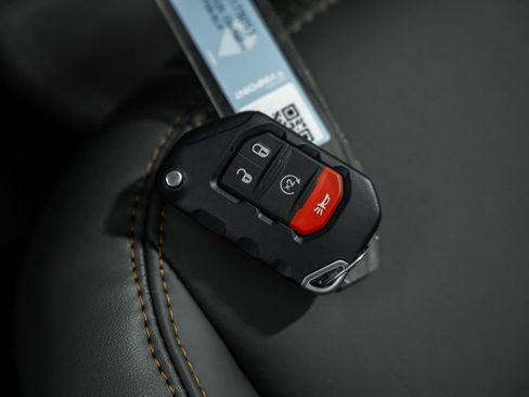 New 2026 Jeep Gladiator Mojave image 44