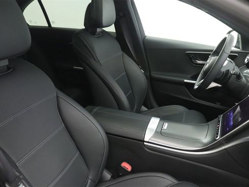 New 2026 Mercedes-Benz C 300 Sedan image 9