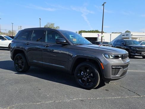 New 2026 Jeep Grand Cherokee Limited w/ Limited Altitude Package image 1
