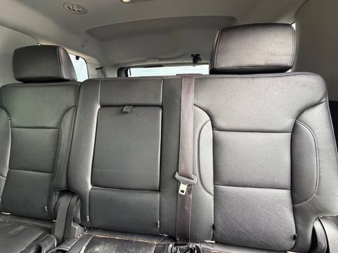 Used 2017 GMC Yukon SLE w/ Convenience Package AWD/4WD image 6