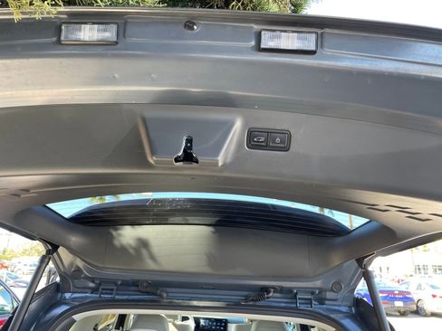 Used 2025 Hyundai Santa Fe SEL image 24