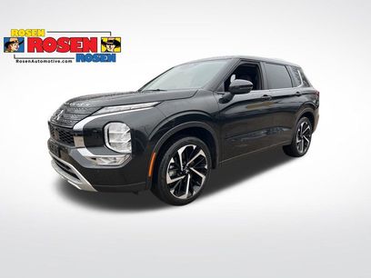 Used 2024 Mitsubishi Outlander SE