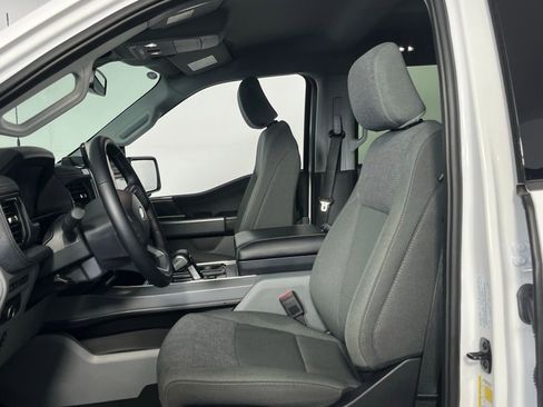 Used 2024 Ford F150 Lightning Flash image 19