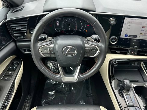 Used 2024 Lexus NX 250 FWD image 15