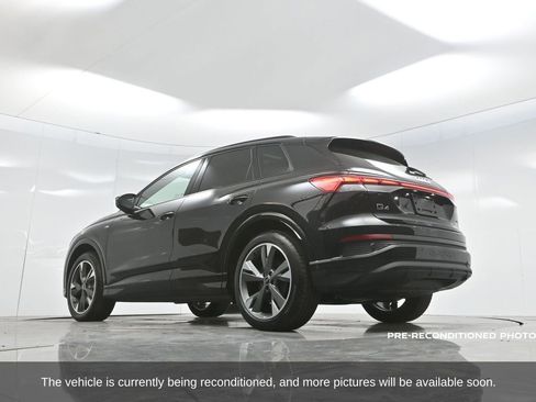 Used 2024 Audi Q4 e-tron Premium Plus w/ Premium Plus image 70