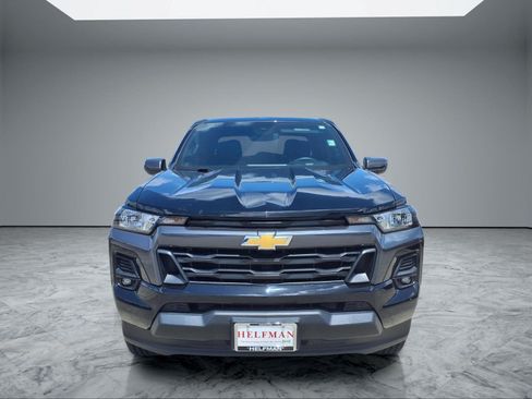 Used 2023 Chevrolet Colorado LT w/ LT Convenience Package RWD image 2