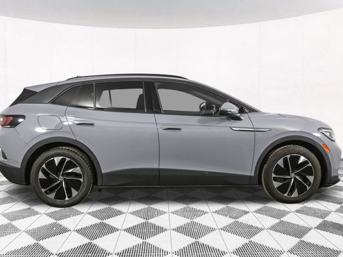 Used 2021 Volkswagen ID.4 Pro S image 17