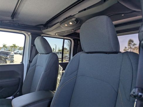 New 2026 Jeep Gladiator Sport image 11