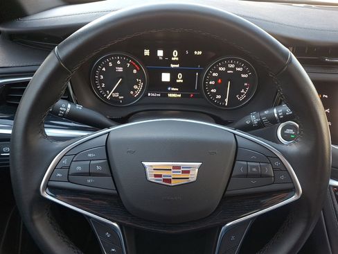 Used 2025 Cadillac XT5 Premium Luxury w/ Technology Package image 20