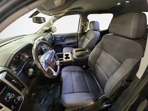 Used 2018 GMC Sierra 1500 SLE w/ Suspension Package, Off-Road AWD/4WD image 12
