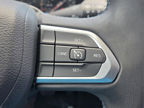 Used 2022 Jeep Compass Latitude AWD/4WD image 14