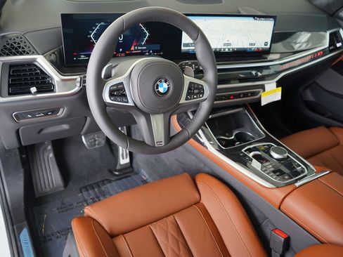 New 2026 BMW X7 xDrive40i w/ M Sport Package image 11