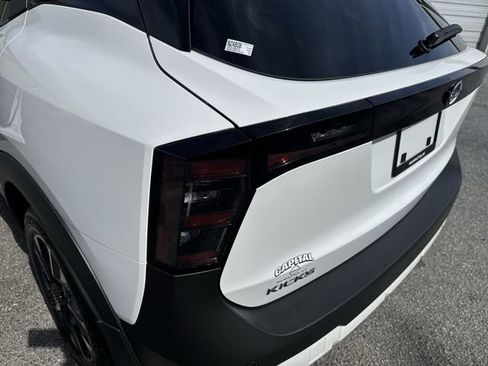 New 2026 Nissan Kicks SV image 33