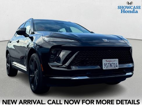 Used 2025 Buick Envision Sport Touring image 6