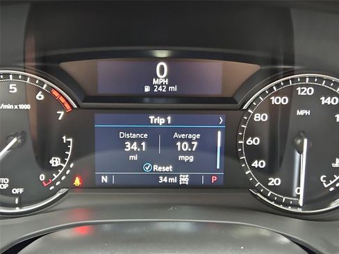 New 2026 Cadillac XT5 Luxury w/ LPO, Floor Liner Package AWD/4WD image 15