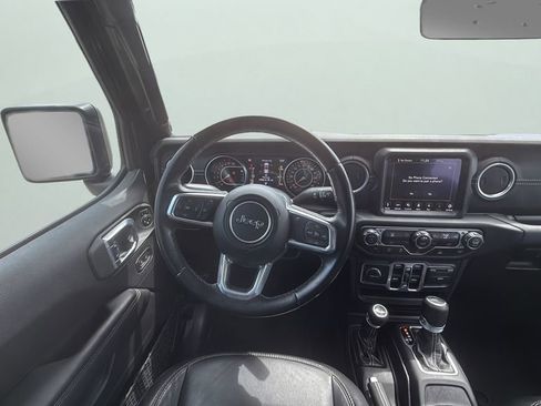 Used 2022 Jeep Gladiator Overland w/ Popular Equipment Package AWD/4WD image 17