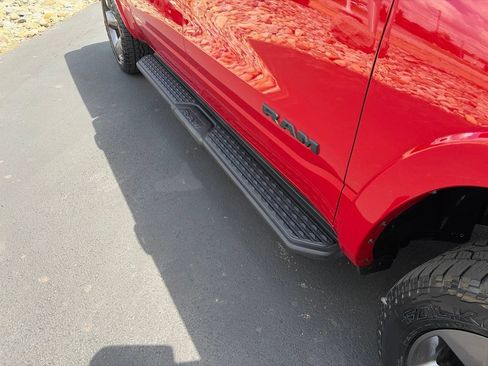 Certified 2022 RAM 1500 Big Horn w/ Built-to-serve Edition AWD/4WD image 9