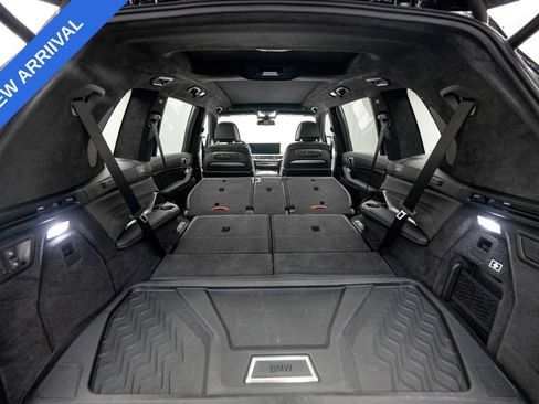 Used 2025 BMW X7 M60i w/ Executive Package AWD/4WD image 36