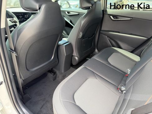 New 2026 Kia Niro LX FWD image 18