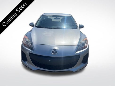 Used 2013 MAZDA MAZDA3 i SV FWD image 2