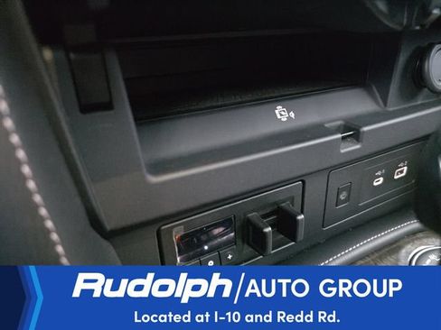 Used 2024 Nissan Armada Platinum w/ Captain's Chairs Package AWD/4WD image 23