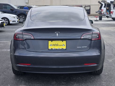 Used 2022 Tesla Model 3 Long Range AWD/4WD image 7