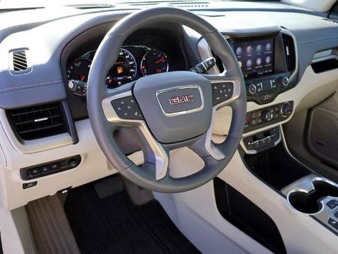 Used 2024 GMC Terrain Denali w/ Black Diamond Edition AWD/4WD image 19