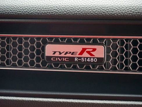 Used 2025 Honda Civic Type R image 68