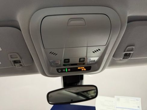 Used 2023 GMC Terrain SLE w/ Driver Convenience Package FWD image 39