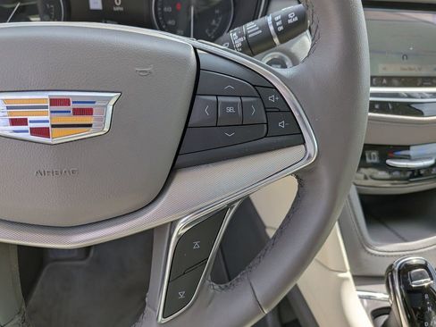 Certified 2024 Cadillac XT5 Premium Luxury w/ Technology Package FWD image 15