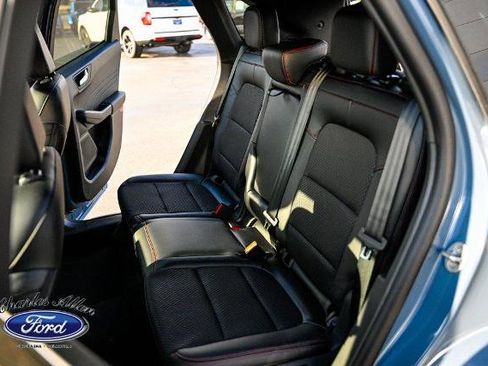New 2026 Ford Escape ST-Line FWD image 11