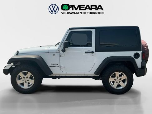 Used 2014 Jeep Wrangler Sport w/ Quick Order Package 24S AWD/4WD image 2