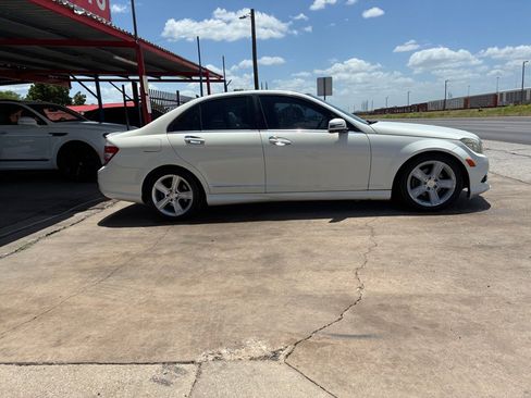 Used 2010 Mercedes-Benz C 300 Sedan w/ Premium 1 Pkg image 17