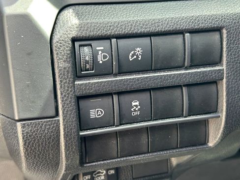 Used 2025 Toyota Tacoma SR AWD/4WD image 24