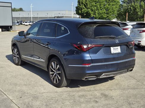 Used 2025 Acura MDX FWD w/ Technology Package image 3