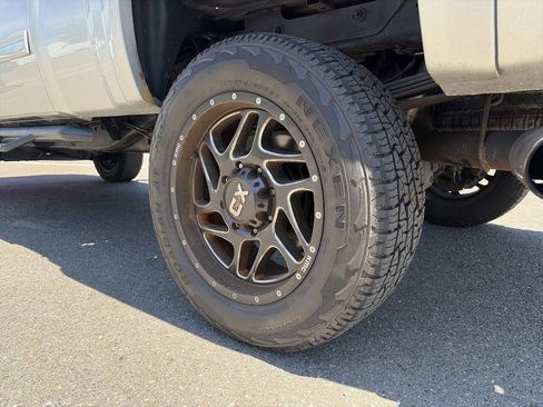Used 2012 Chevrolet Silverado 2500 LTZ w/ LTZ Plus Package AWD/4WD image 4