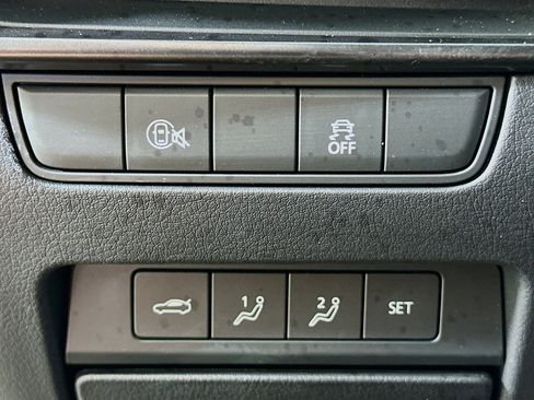 Used 2024 MAZDA MAZDA3 s image 17