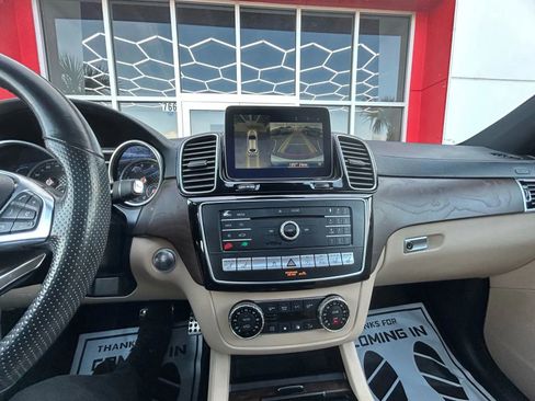 Used 2017 Mercedes-Benz GLE 43 AMG 4MATIC Coupe image 10