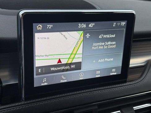 Certified 2022 Lincoln Corsair Standard AWD w/ Premium Package image 14