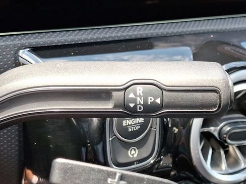Used 2025 Mercedes-Benz CLA 250 image 13