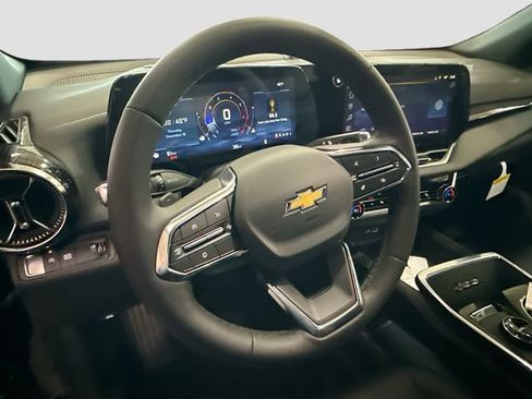 New 2026 Chevrolet Equinox LT w/ Convenience Package II image 12