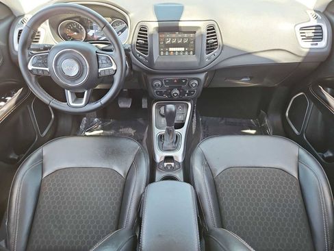 Used 2020 Jeep Compass Latitude AWD/4WD image 15