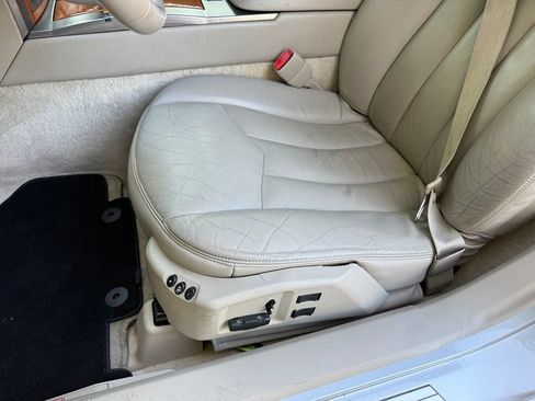 Used 2006 Cadillac XLR RWD image 25