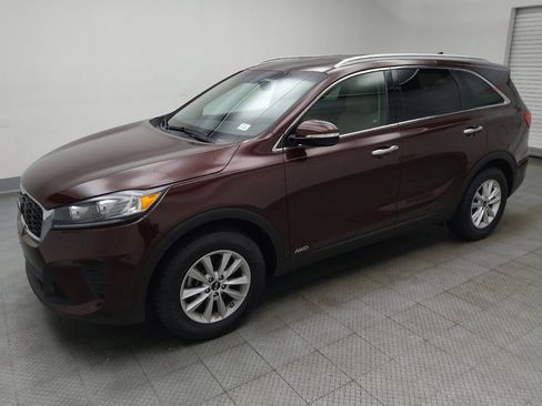 Used 2019 Kia Sorento AWD w/ LX Convenience Package image 2